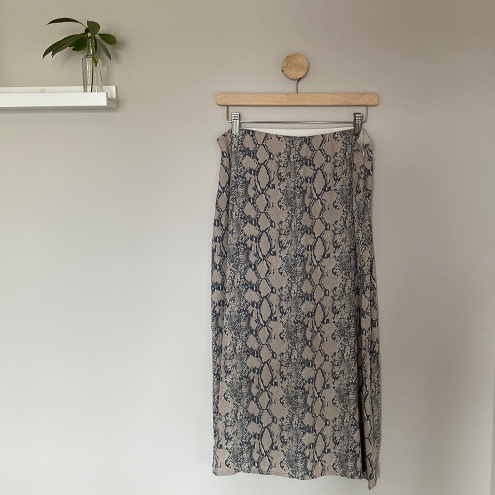 AMERICAN EAGLE midi skirt